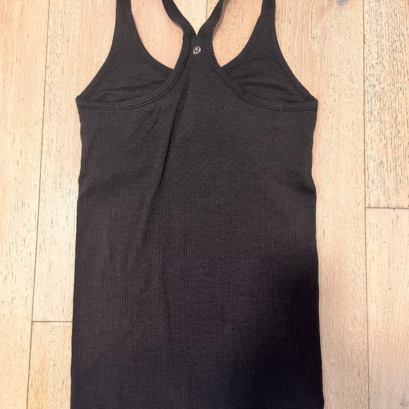 Lululemon Ebb to Street Tank Black - Picture 1 of 6